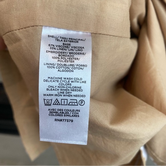 NWT Ann Taylor Palm Embroidered Button Back Halter Top, Size XL - Picture 11 of 12